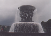 09 fontana ve Vigeland parku.jpg